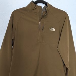 The North Face Apex Quarter Zip Pullover